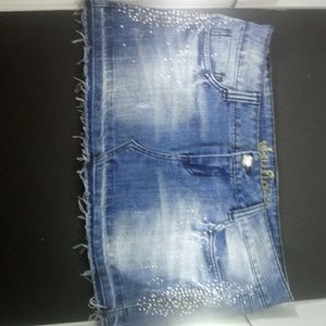 Wallflower mini skirt